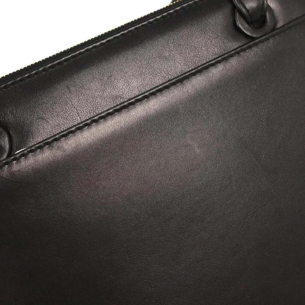 Chanel Black Calfskin Shoulder Bag 117660 - Picture 5 of 10